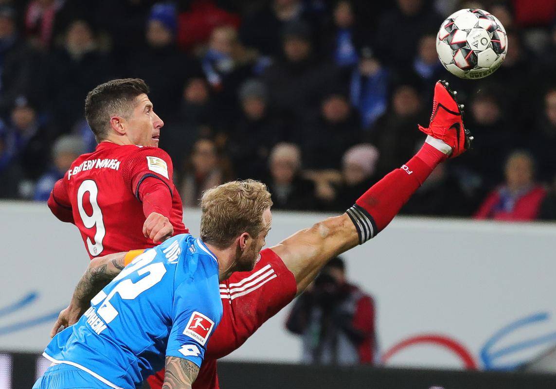 拜仁慕尼黑今夜伤情更新；志在欧联名次提升；底气十足；身体对抗强度拉满的简单介绍